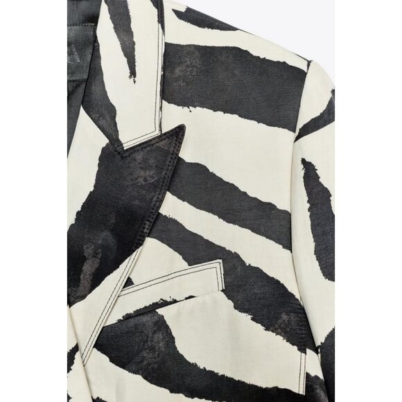 ZW COLLECTION ANIMAL PRINT BLAZER - Picture 5 of 5